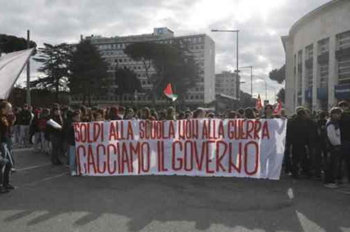 "No Meloni Day", studenti