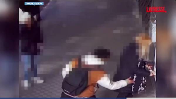 rapinata al bancomat