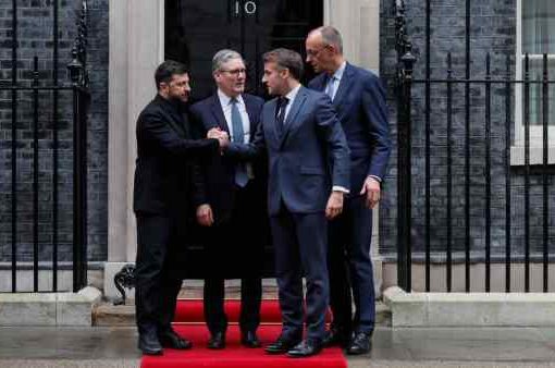 Macron, Starmer, Merz e Zelensky