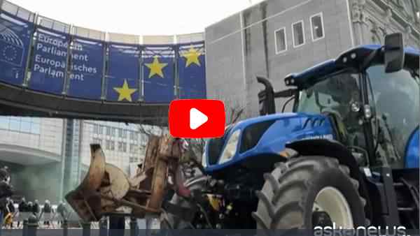 mercosur protesta degli agricoltori davanti al parlamento ue da Imolaoggi.it mercosur protesta degli agricoltori davanti al parlamento ue