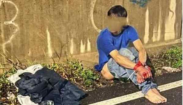 Roma, legato e seminudo in fuga dal campo Rom: 18enne salvato