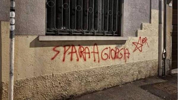 "Spara a Giorgia", scritta siglata Br