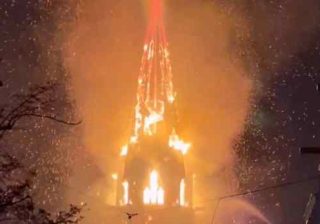 Amsterdam, a fuoco la chiesa di Vondelkerk