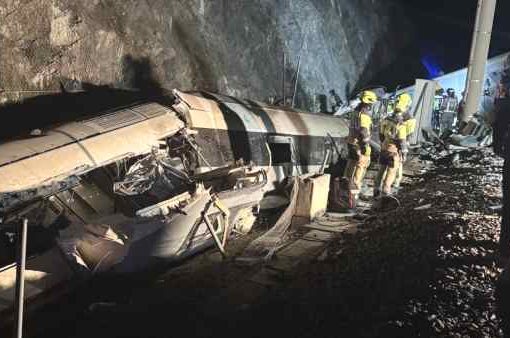 Spagna, deragliamento di 2 treni