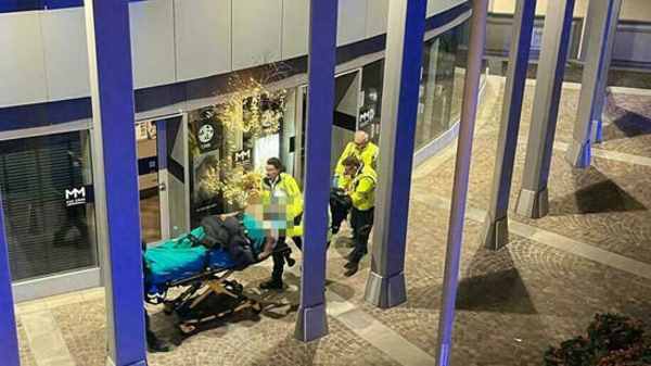 Militare Usa e fidanzata aggrediti con coltello, denunciati 7 albanesi