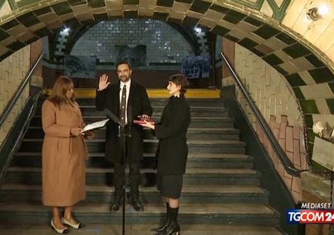 Mamdani ha giurato sul Corano