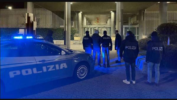 polizia rissa