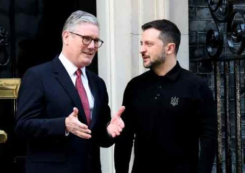 Starmer e Zelensky