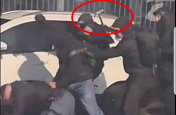 torino violenze martello