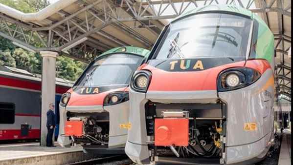 Pescara, capotreno preso a calci da straniero senza biglietto