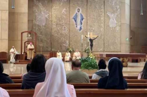 arcivescovo messicano di Los Angeles prega per i migranti