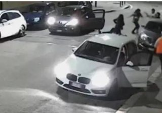 Aggredita a pugni da un Rom, capogruppo FdI finisce in ospedale