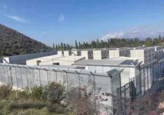 centro per migranti in Abania