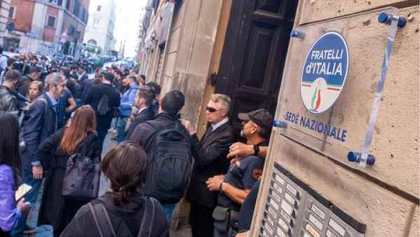 Roma, 4 allarmi bomba in poche ore