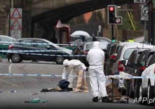 Gb, auto sulla folla a Derby