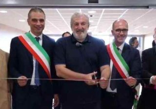 Emiliano ospedale fantasma