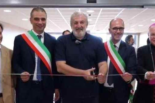 Emiliano ospedale fantasma