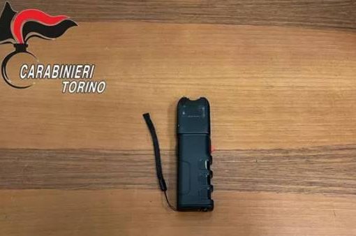 Rapina con taser a Torino