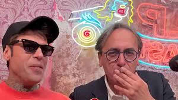 Bonelli tira marijuana con Fedez