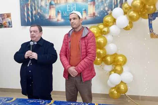 imam fa proselitismo in chiesa