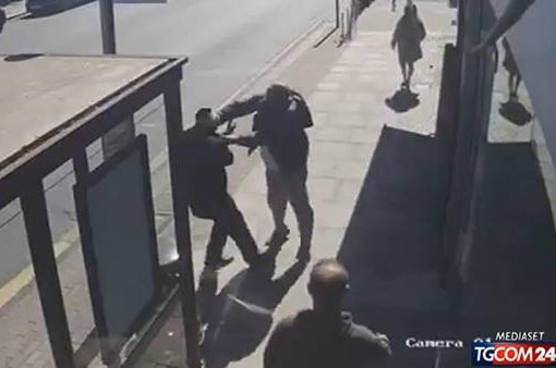 Londra, due persone accoltellate nel quartiere ebraico