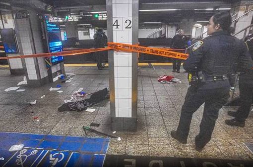 New York, attacco con machete a Grand Central Station