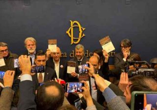 Impedirono conferenza remigrazione