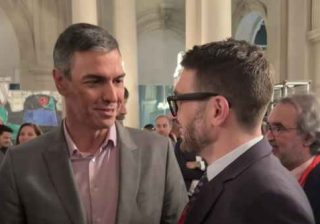 Sanchez e Alex Soros