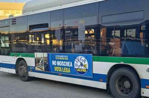 Venezia, manifesti «No alla moschea»