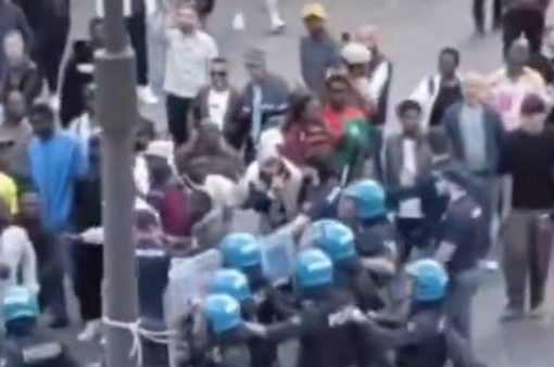 rissa tra stranieri