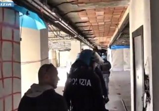 Roma, 32enne sequestrata e violentata