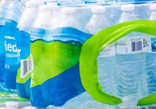 bottiglie di acqua