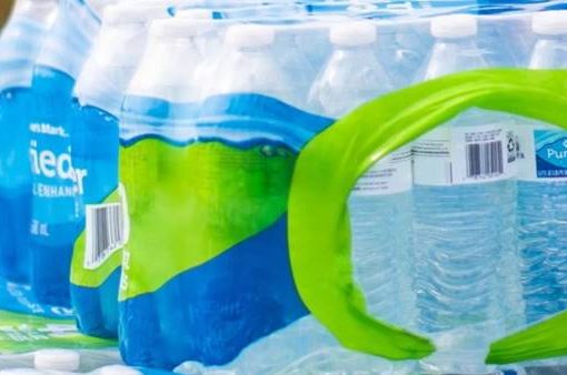 bottiglie di acqua