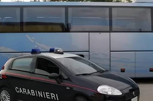 carabinieri bus