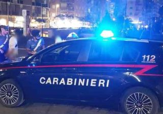 carabinieri auto