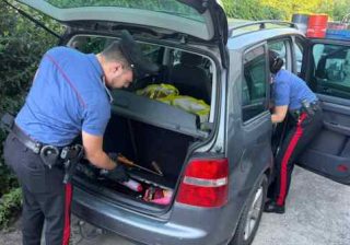 carabinieri rame rubato