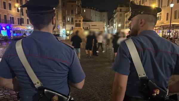 carabinieri arresti