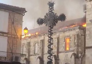 Francia, brucia un'altra chiesa