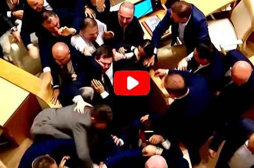 Georgia, violenta rissa in Parlamento