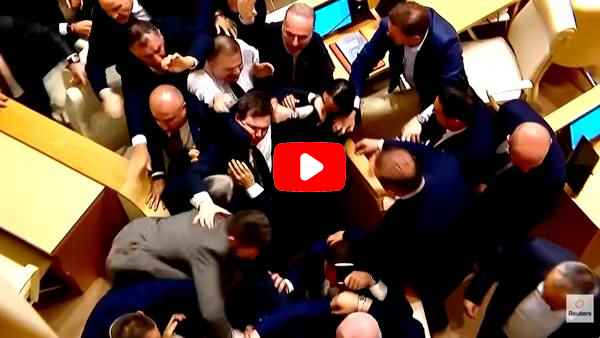 Georgia, violenta rissa in Parlamento