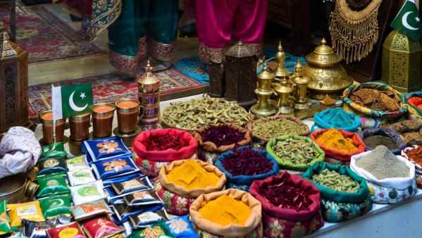 minimarket pakistano