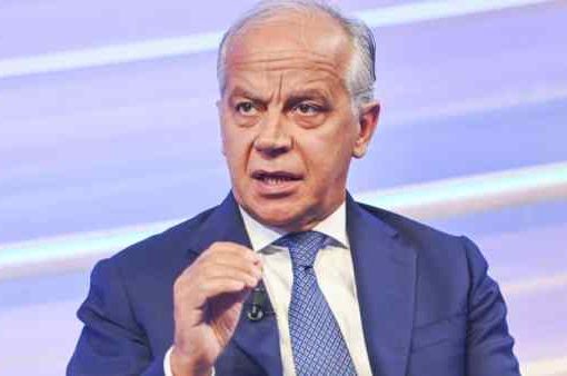 ministro Piantedosi