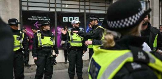 polizia britannica