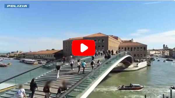 Rapine violente, estorsioni e minacce ai turisti: tre stranieri arrestati a Venezia