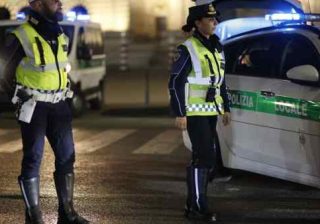 Milano agenti della polizia locale