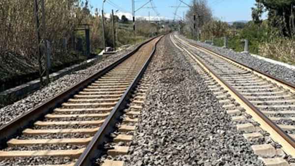 linea ferroviaria