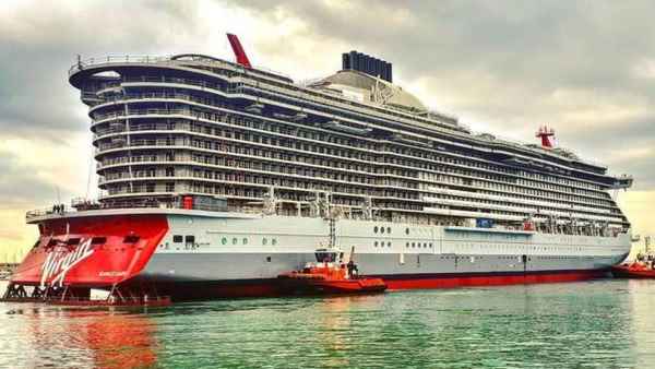 nave Scarlet Lady crociera Lgbt