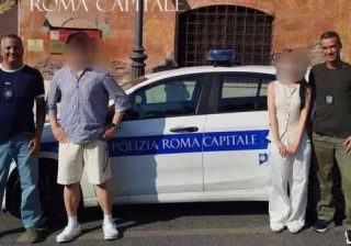 Roma, turisti borseggiati